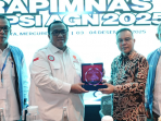 di-rapimnas-kspsi-agn-dasco-tegaskan-keberpihakan-presiden-prabowo-kepada-buruh_292107 di-rapimnas-kspsi-agn-dasco-tegaskan-keberpihakan-presiden-prabowo-kepada-buruh_292107
